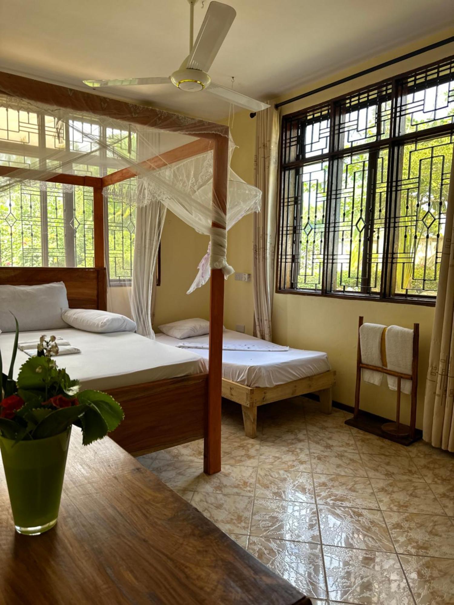 Mikoko Beach & Cottages Bagamoyo Exterior photo